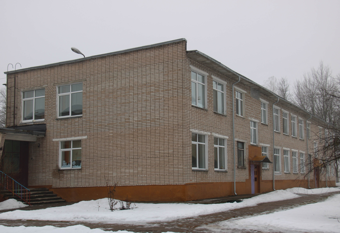 Большевик, Фабричная улица, 2