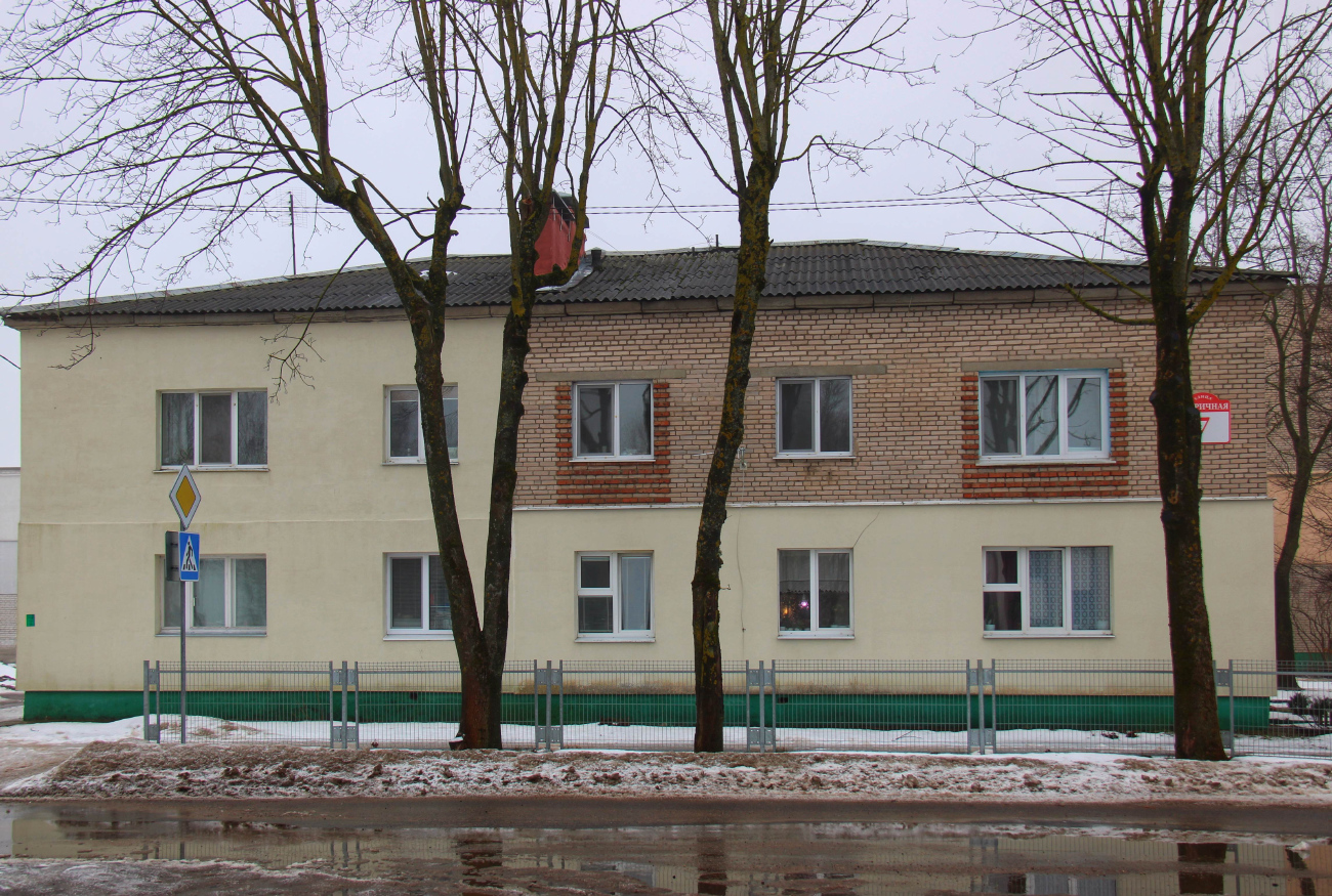 Большевик, Фабричная улица, 7