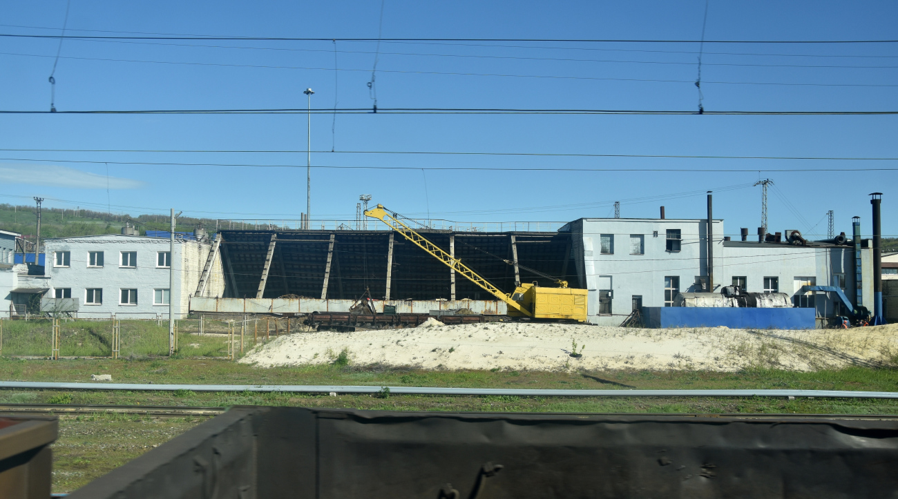 Октябрьск, Ленинградская улица, 3*