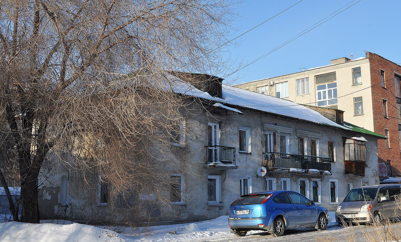 Омск, Октябрьская улица, 11