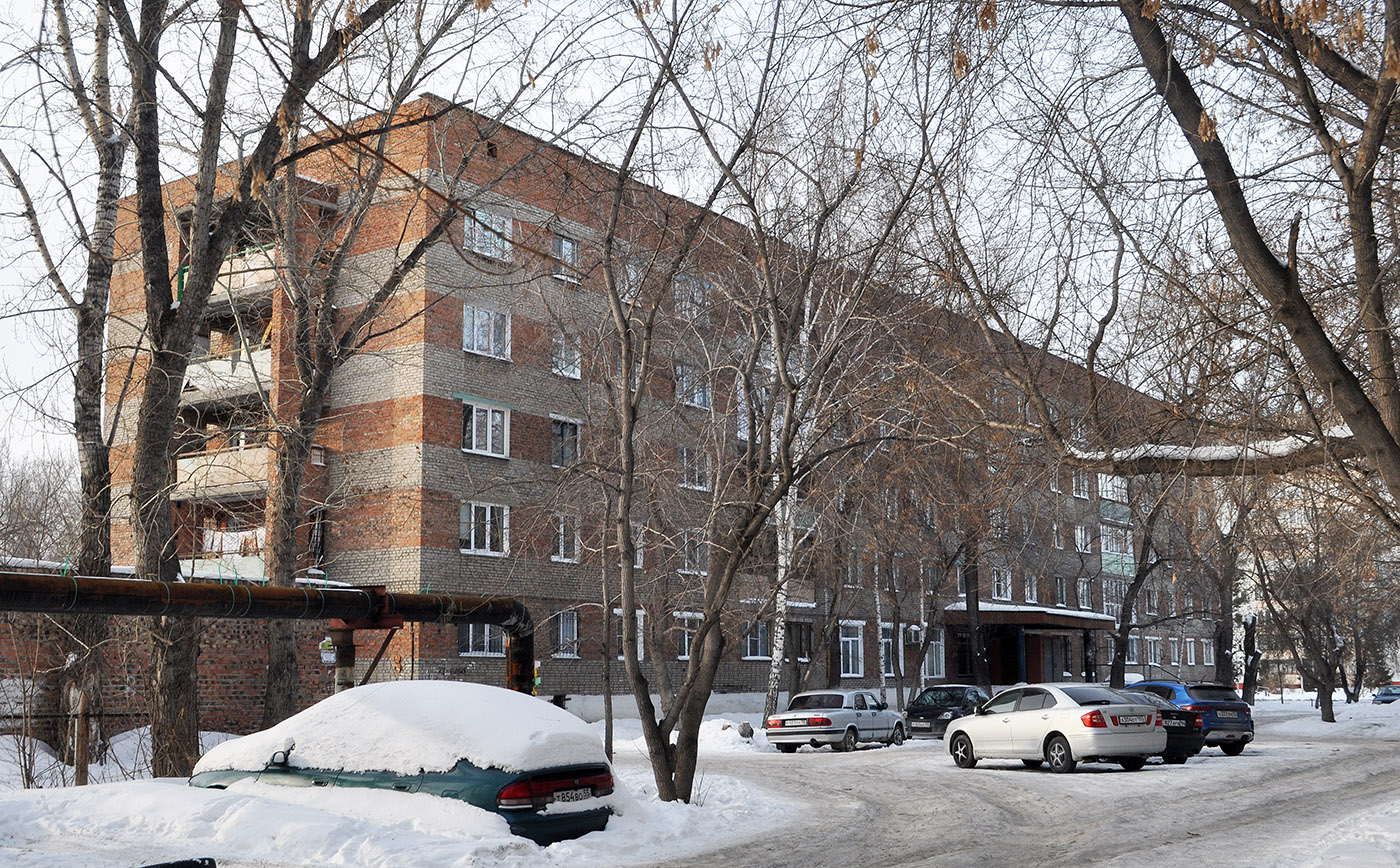 Омск, Улица 23-я линия, 67