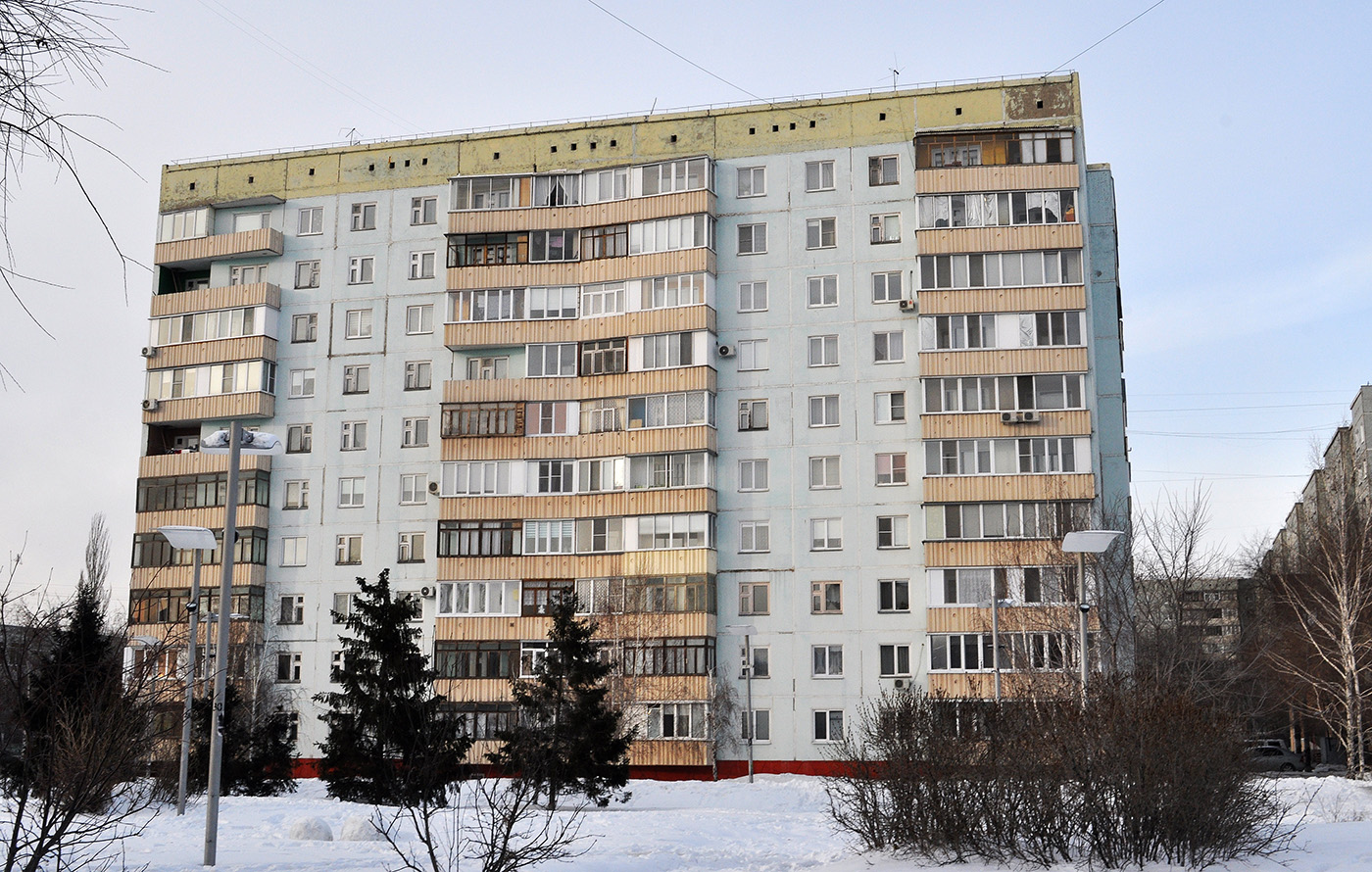 Omsk, Улица Иванишко, 33