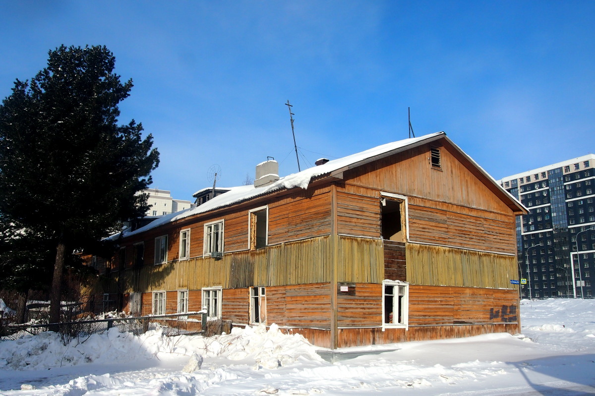 Ханты-Мансийск, Улица Ленина, 106