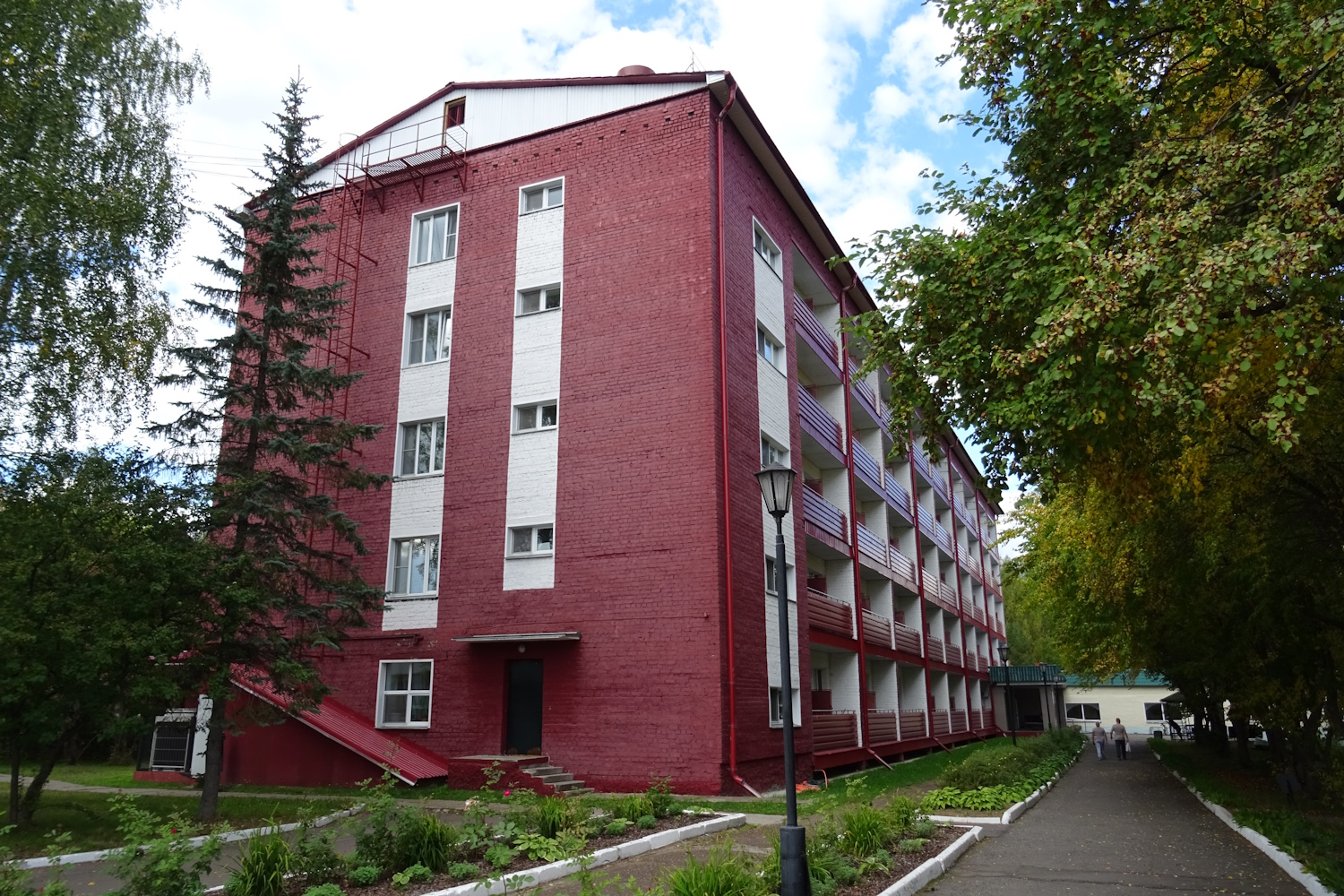 Нижнеивкино, Курортная улица, 11 корп. 2