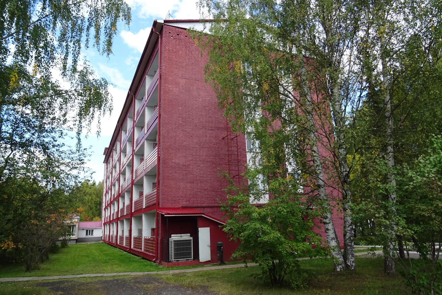 Нижнеивкино, Курортная улица, 11 корп. 2