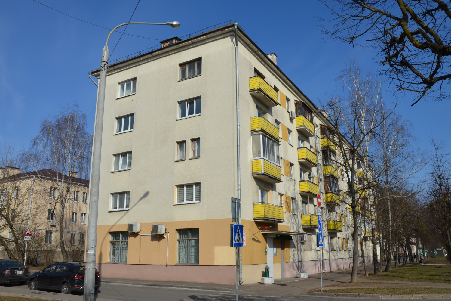 Мінск, Улица Веры Хоружей, 46 корп. 1
