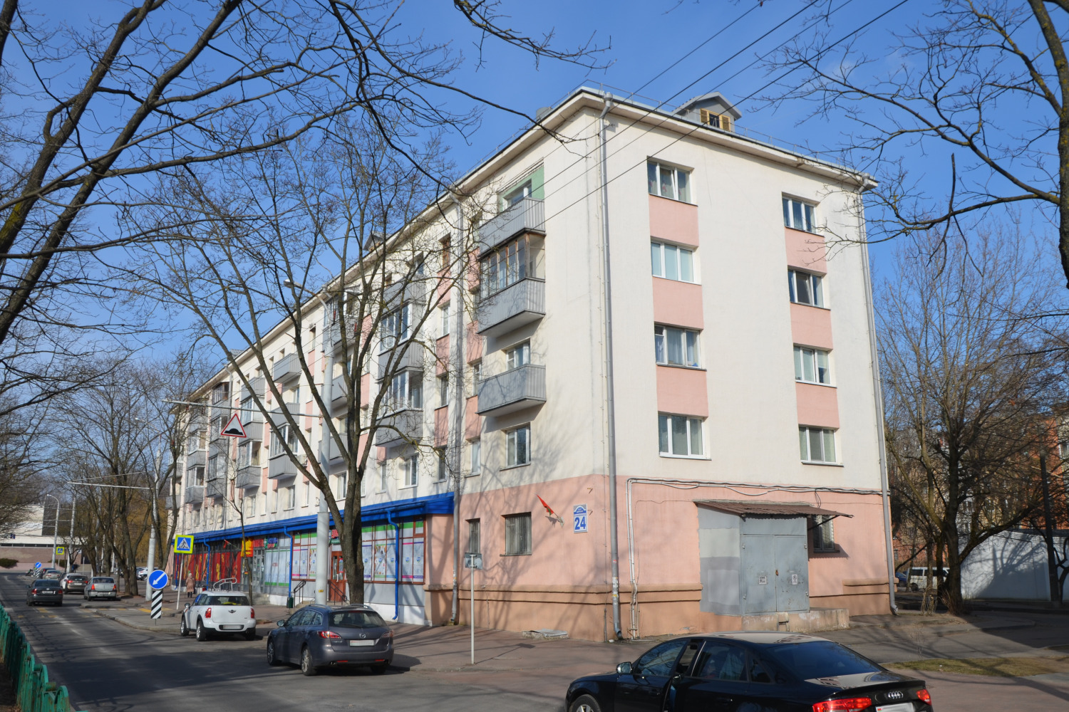 Минск, Бульвар Шевченко, 24