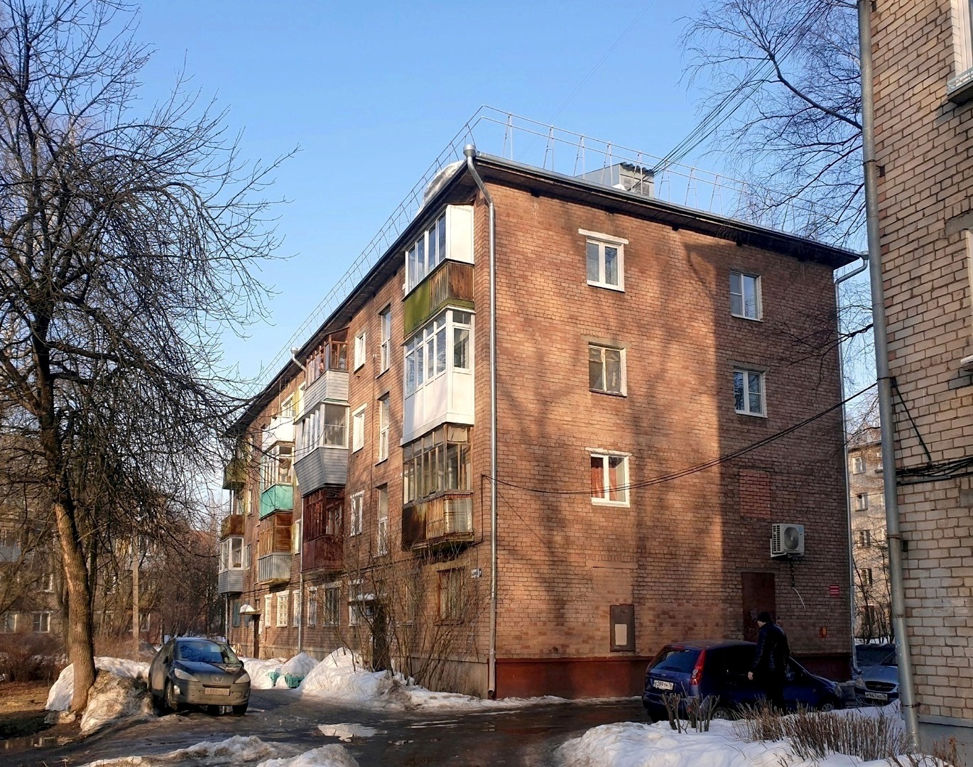 Ярославль, Улица Жукова, 28