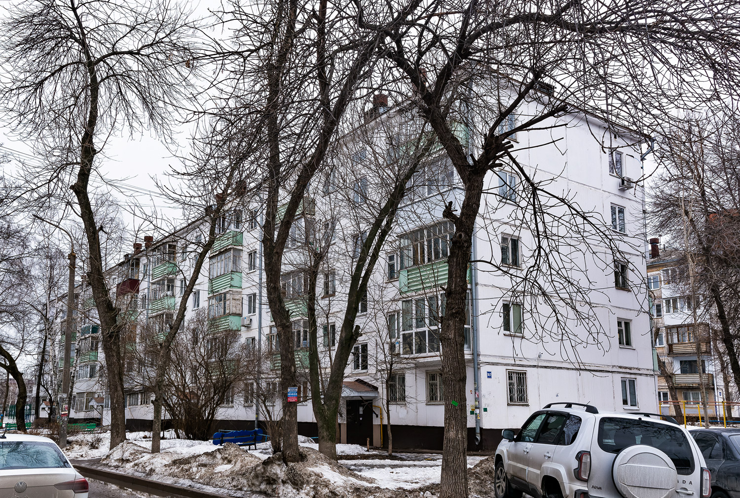 Ufa, Улица Братьев Кадомцевых, 10/2