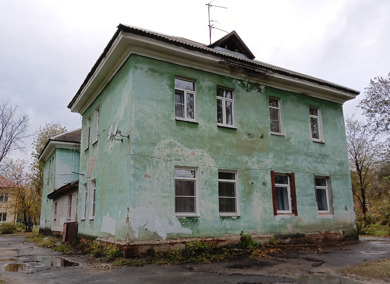 Запрудня, Улица Калинина, 8