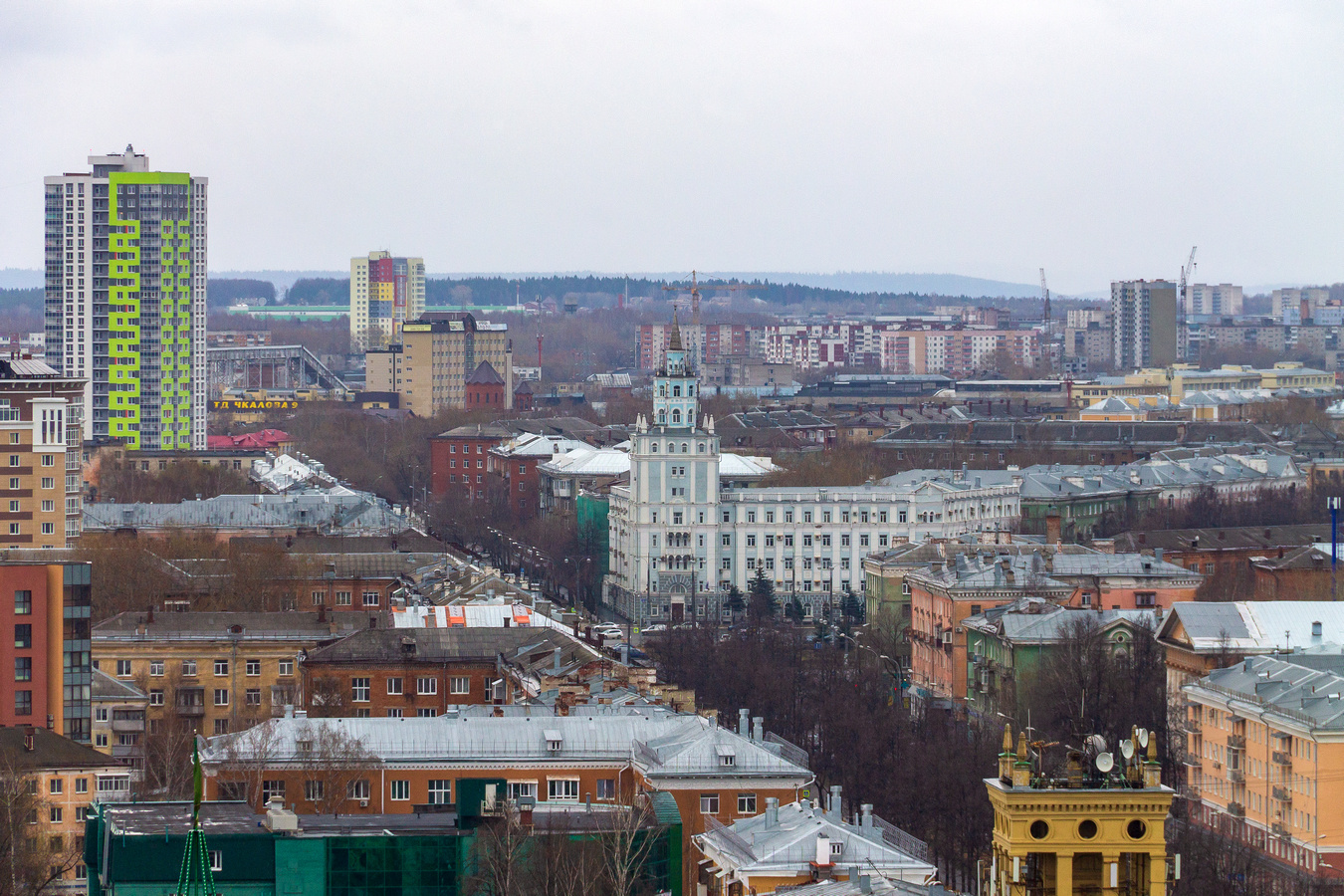 Пермь, Улица Белинского, 46 / Комсомольский проспект, 74 / Улица Героев Хасана, 2. Пермь — Панорамы