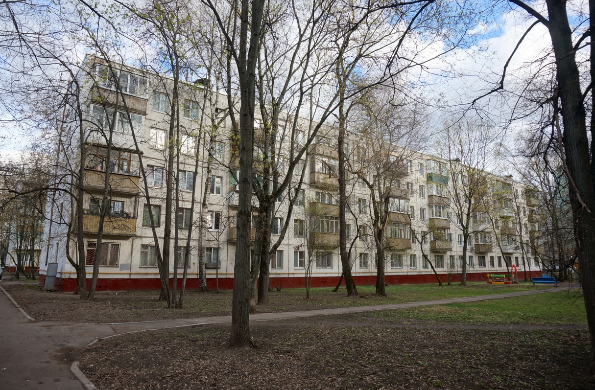 Москва, Улица Юных Ленинцев, 81