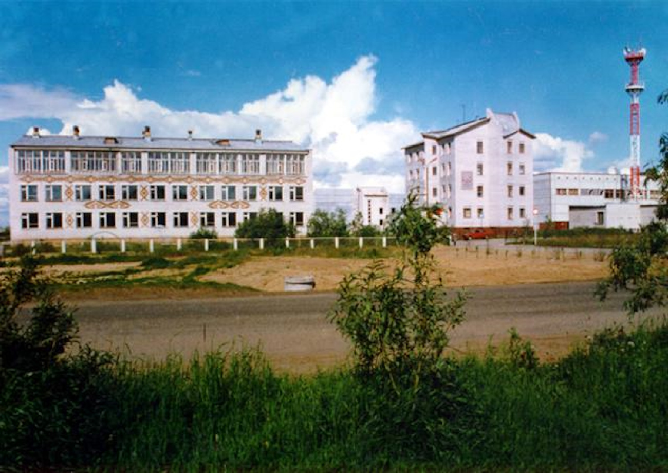 Нарьян-Мар, Улица Ленина, 23; Улица Ленина, 21