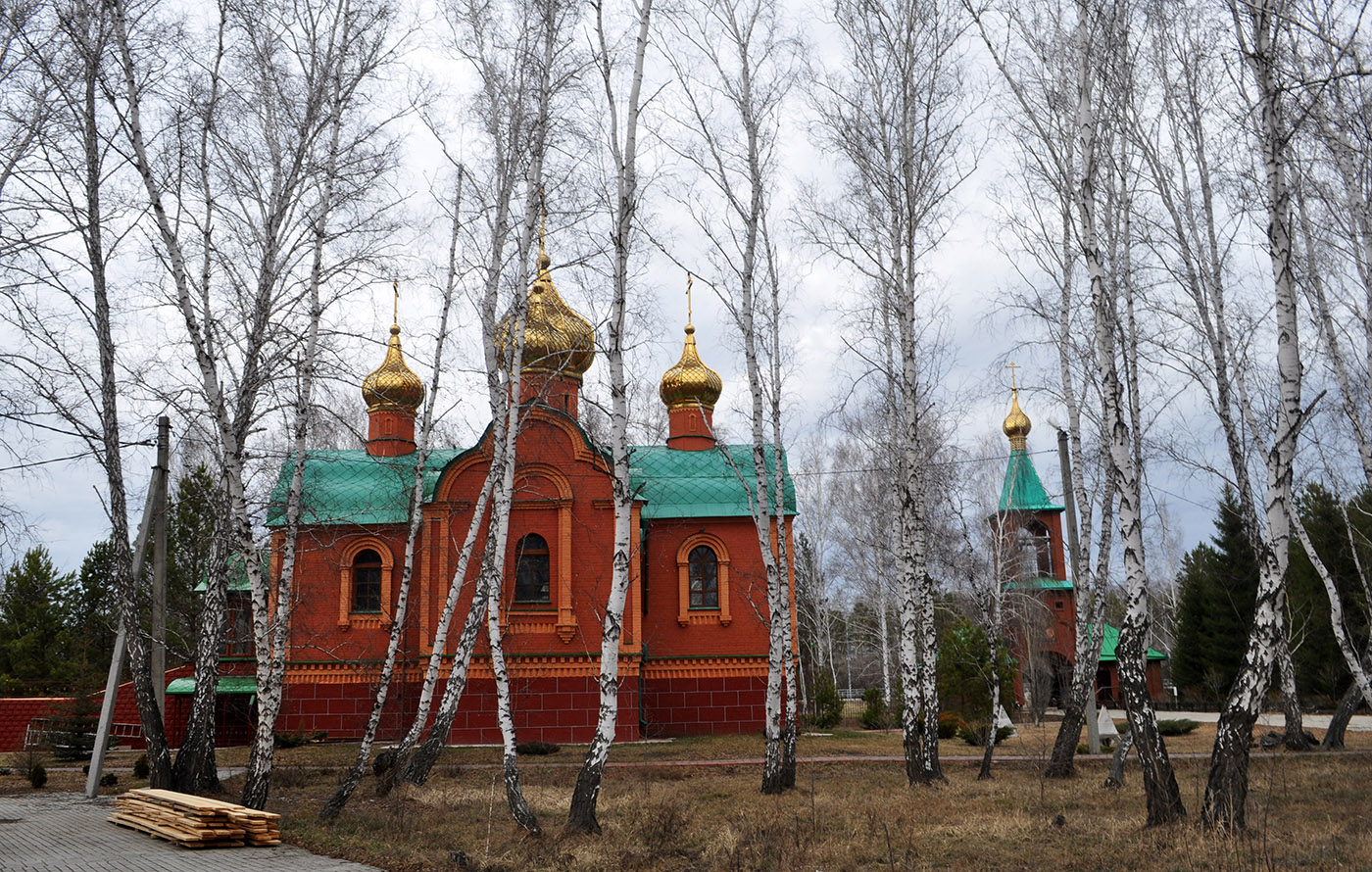 Omsky District, other localities, пос. Набережный, Монастырская улица, 12/4, Ачаирский женский монастырь Честного Креста Господня,  Церковь Димитрия Солунского