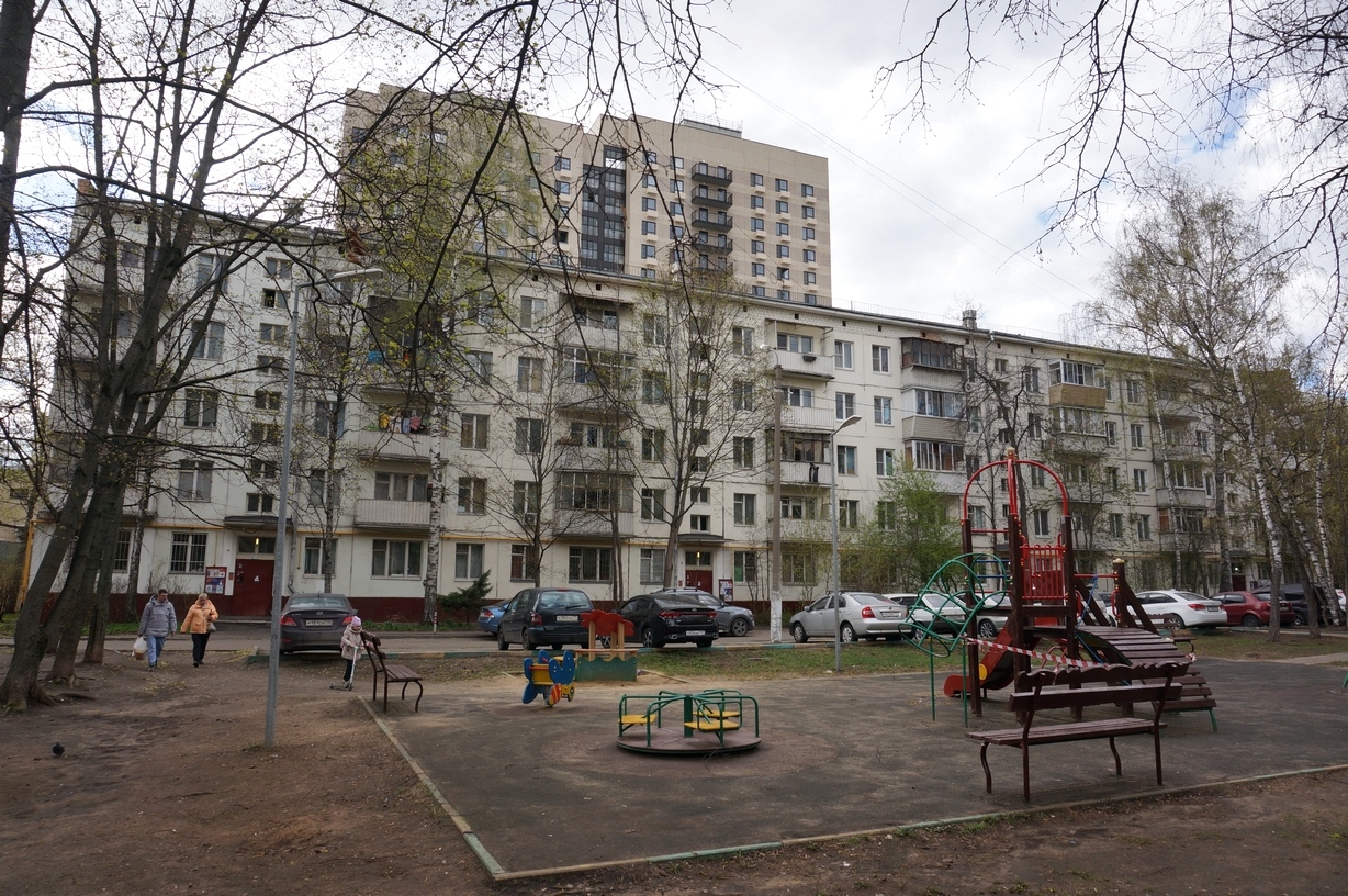 Москва, Улица Юных Ленинцев, 117 корп. 2