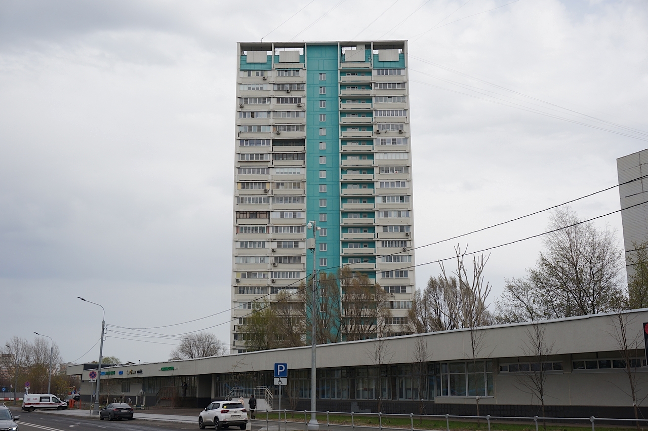 Москва, Коломенская улица, 1
