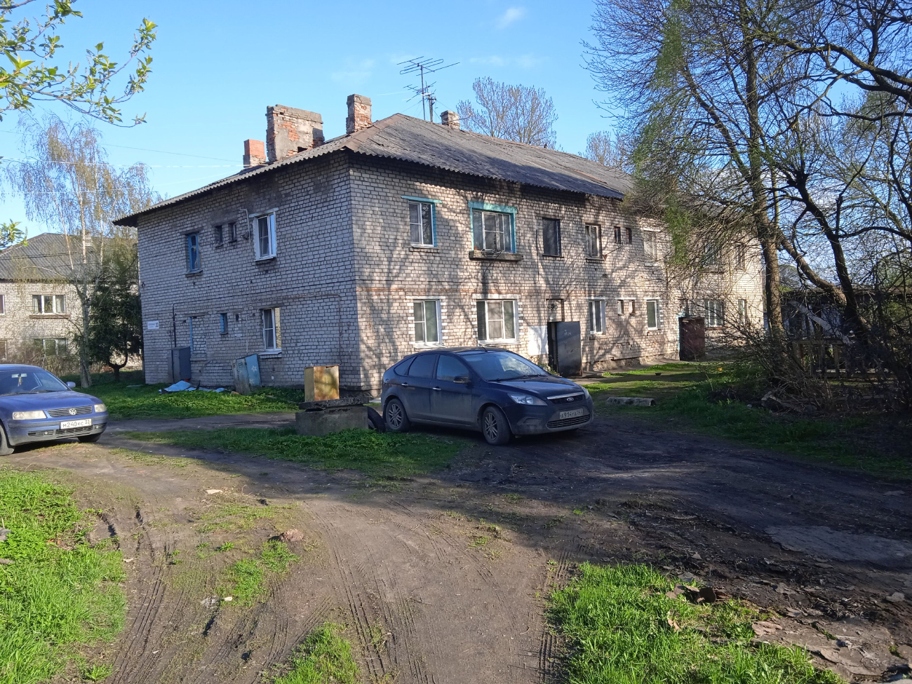 Петро-Славянка, Совхозный проспект, 30
