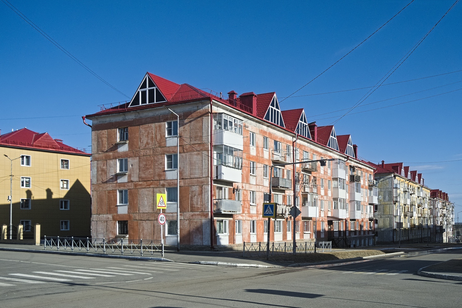 Волчанск, Кооперативная улица, 22
