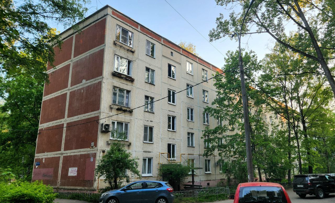 Krasnogorsk, Комсомольская улица, 19