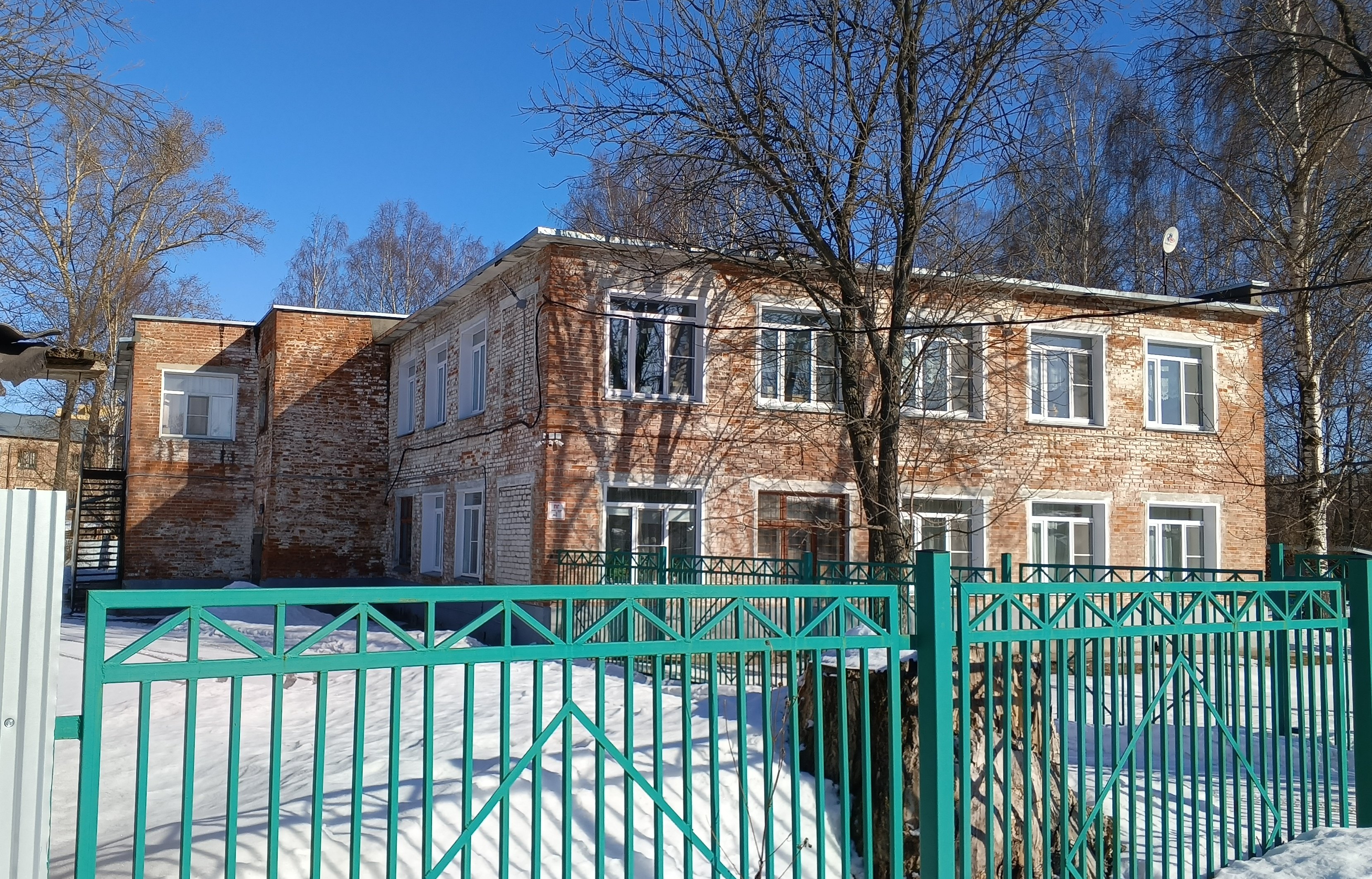 Киров, Улица Баумана, 1