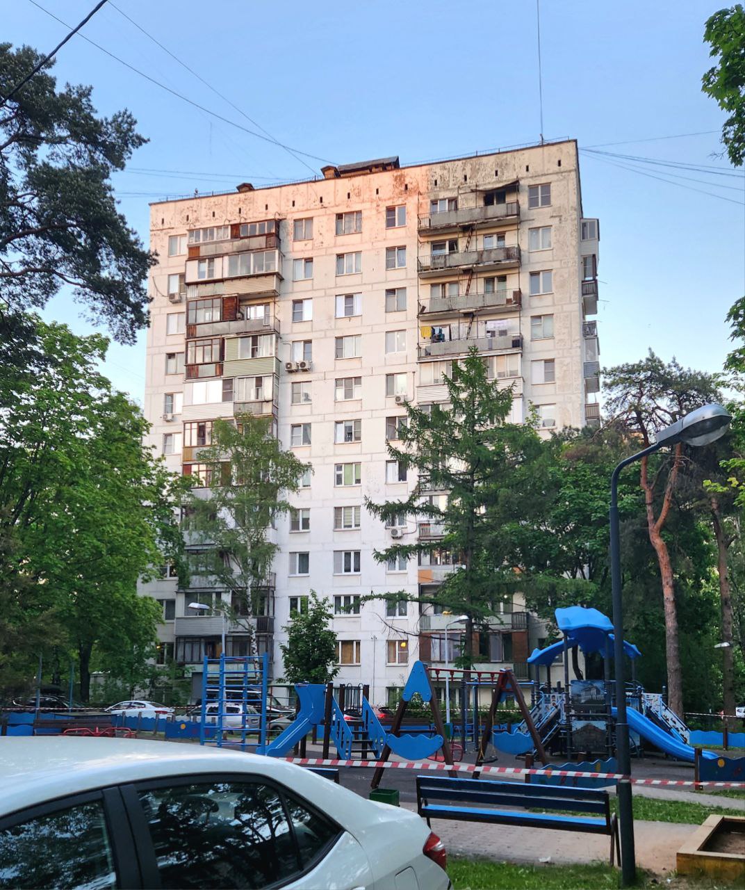 Krasnogorsk, Комсомольская улица, 47