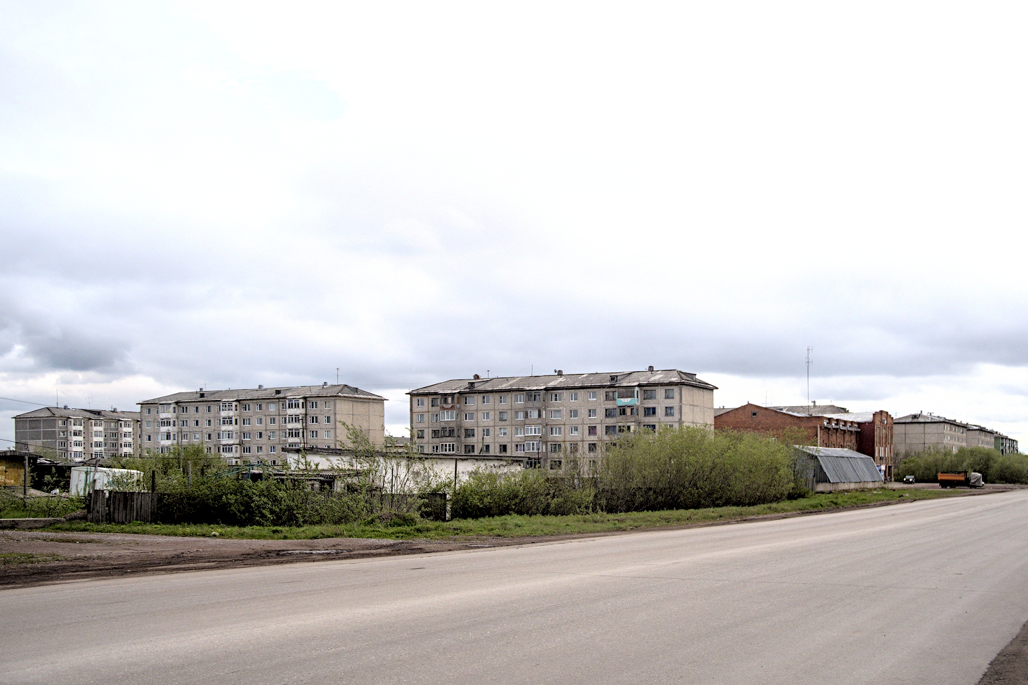 Воркута, Автозаводская улица, 20