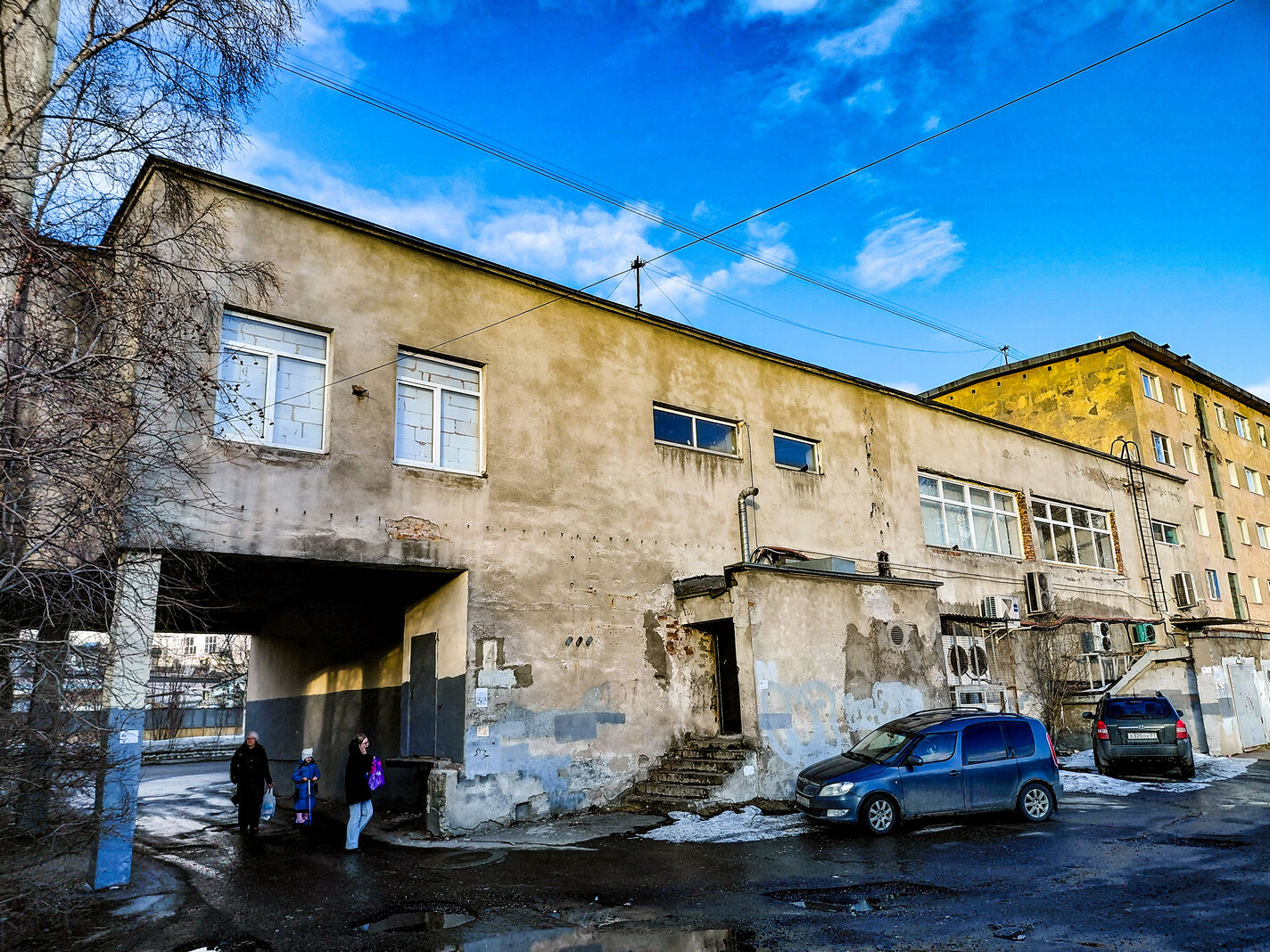 Мурманск, Улица Адмирала флота Лобова, 3