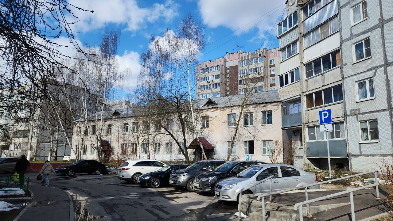 Красногорск, Светлая улица, 1