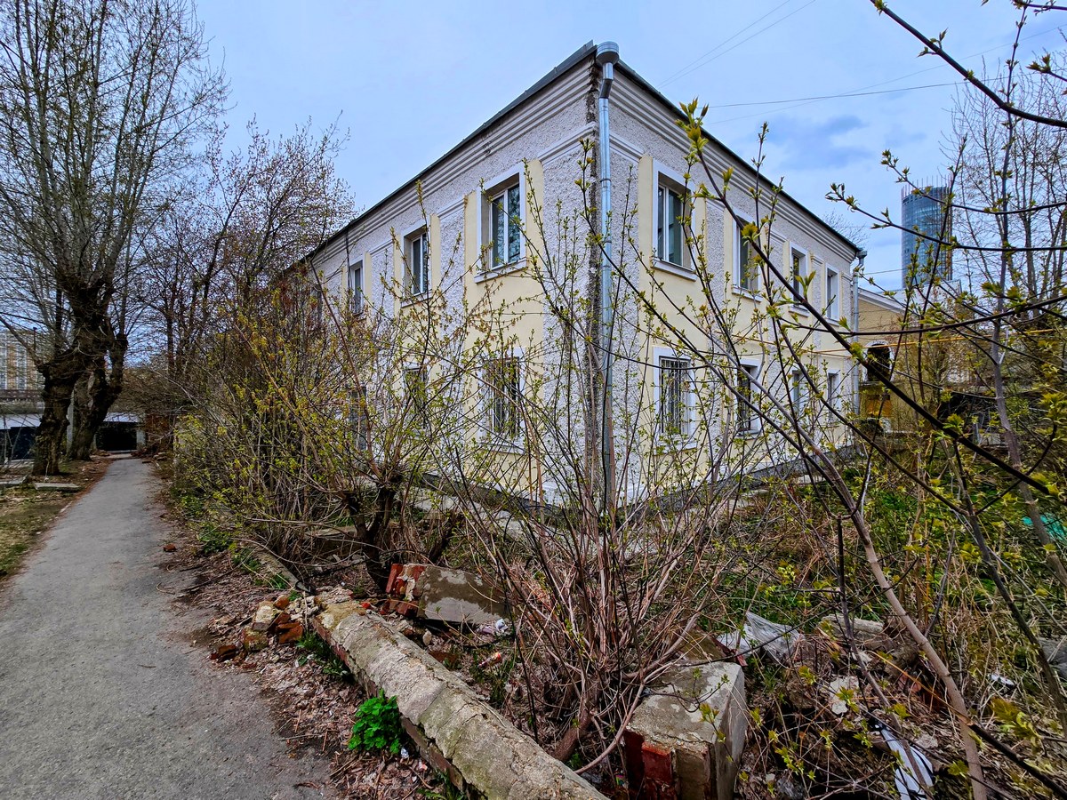 Екатеринбург, Улица Энергостроителей, 1
