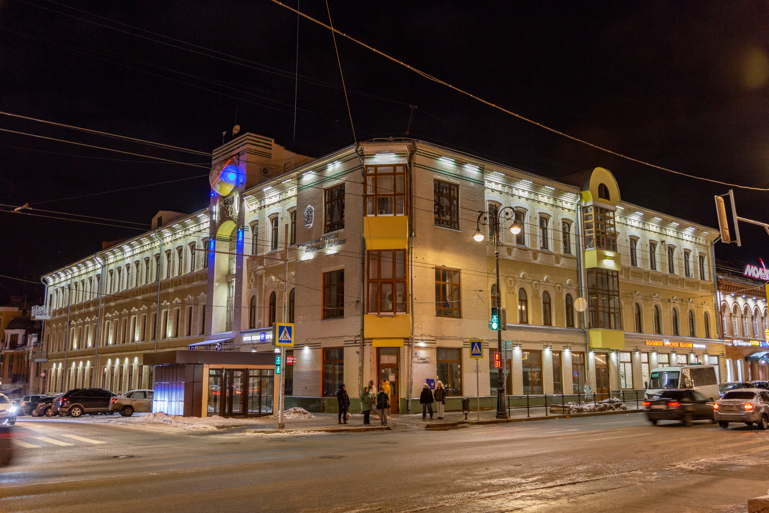 Самара, Ленинградская улица, 24 / Улица Куйбышева, 82