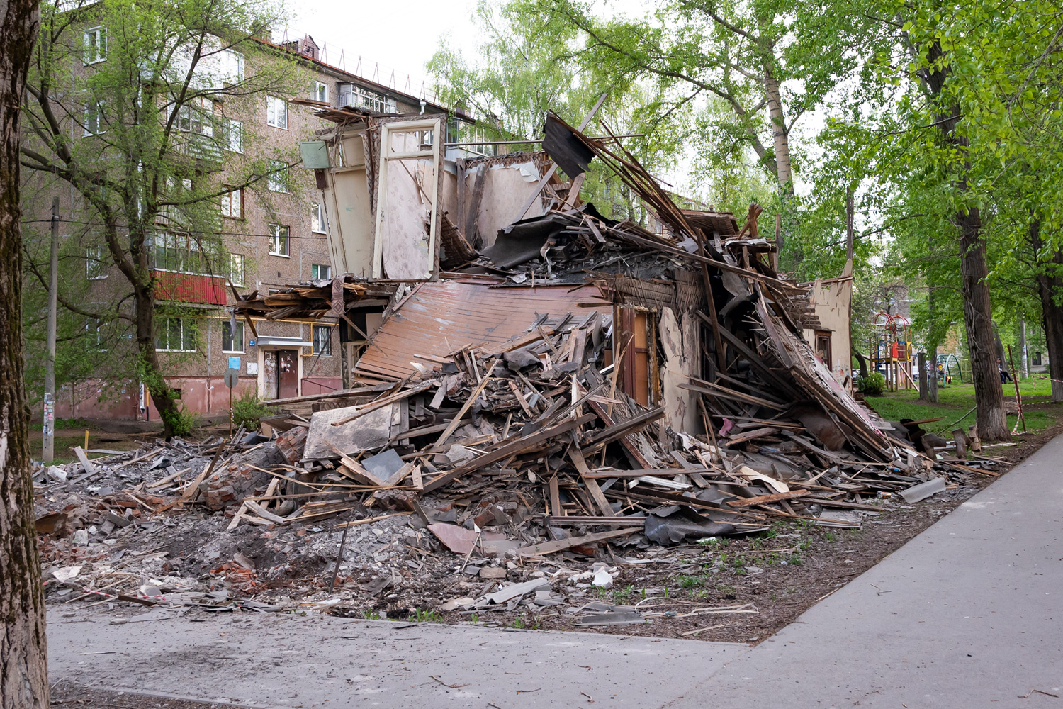 Уфа, Улица Коммунаров, 54