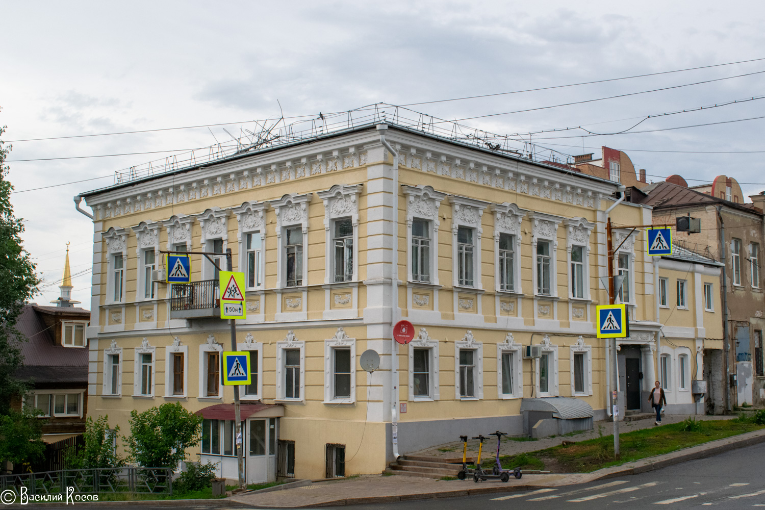 Самара, Улица Венцека, 26 / Улица Степана Разина, 84
