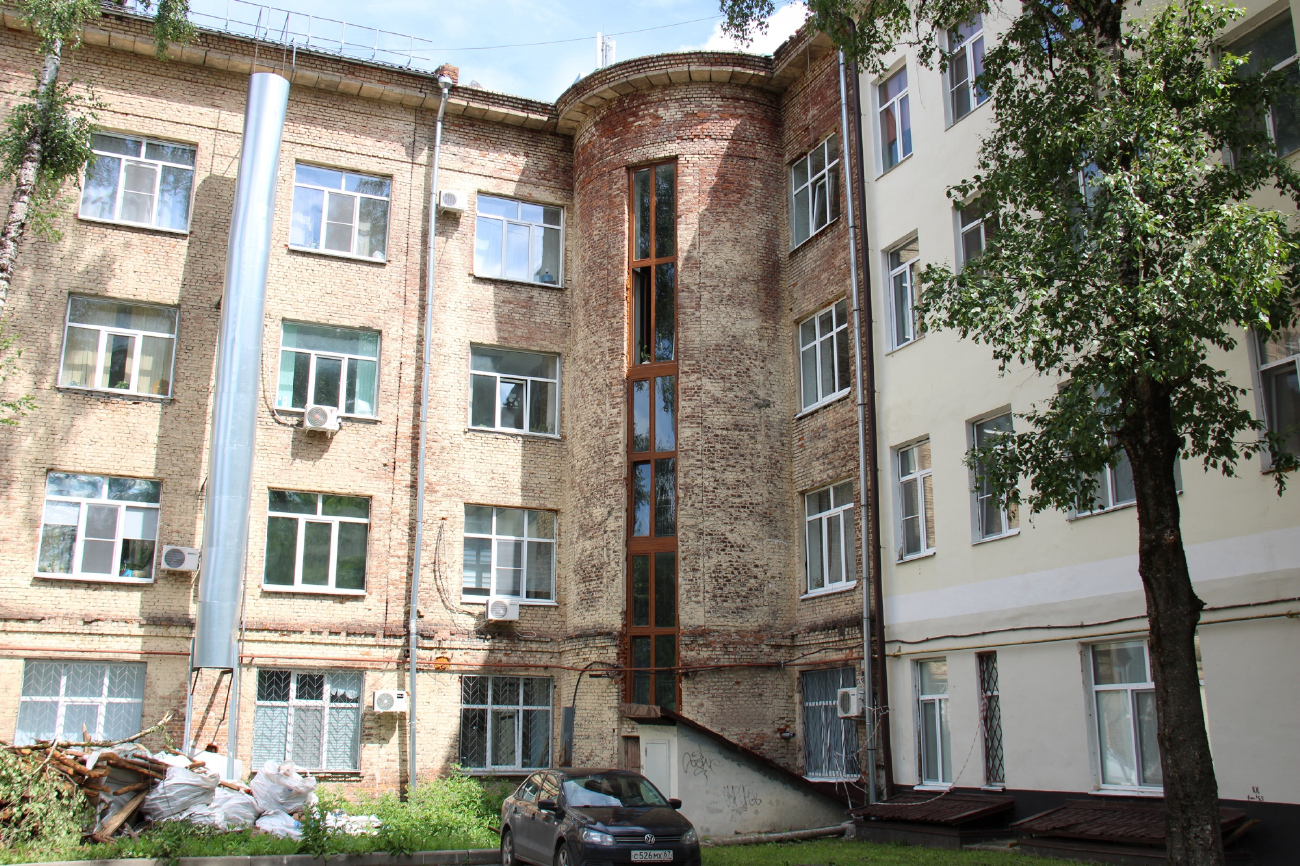 Смоленск, 2-я Краснинская улица, 7