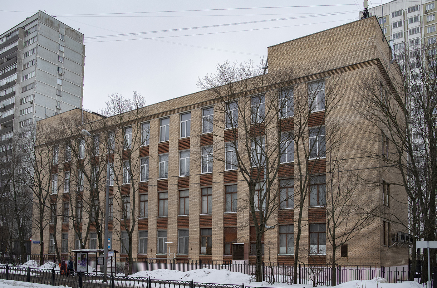 Москва, Кременчугская улица, 3