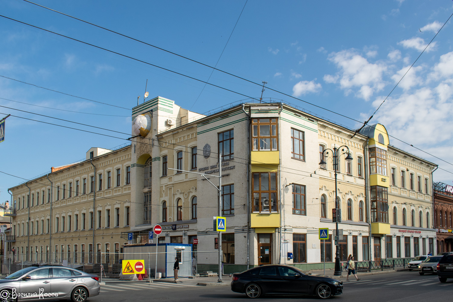 Самара, Ленинградская улица, 24 / Улица Куйбышева, 82