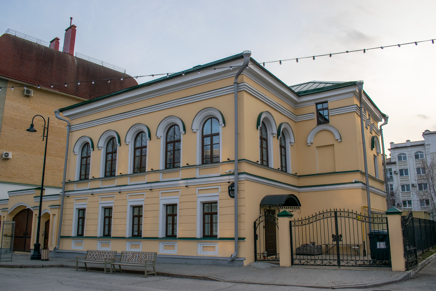 Казань, Улица Каюма Насыри, 40