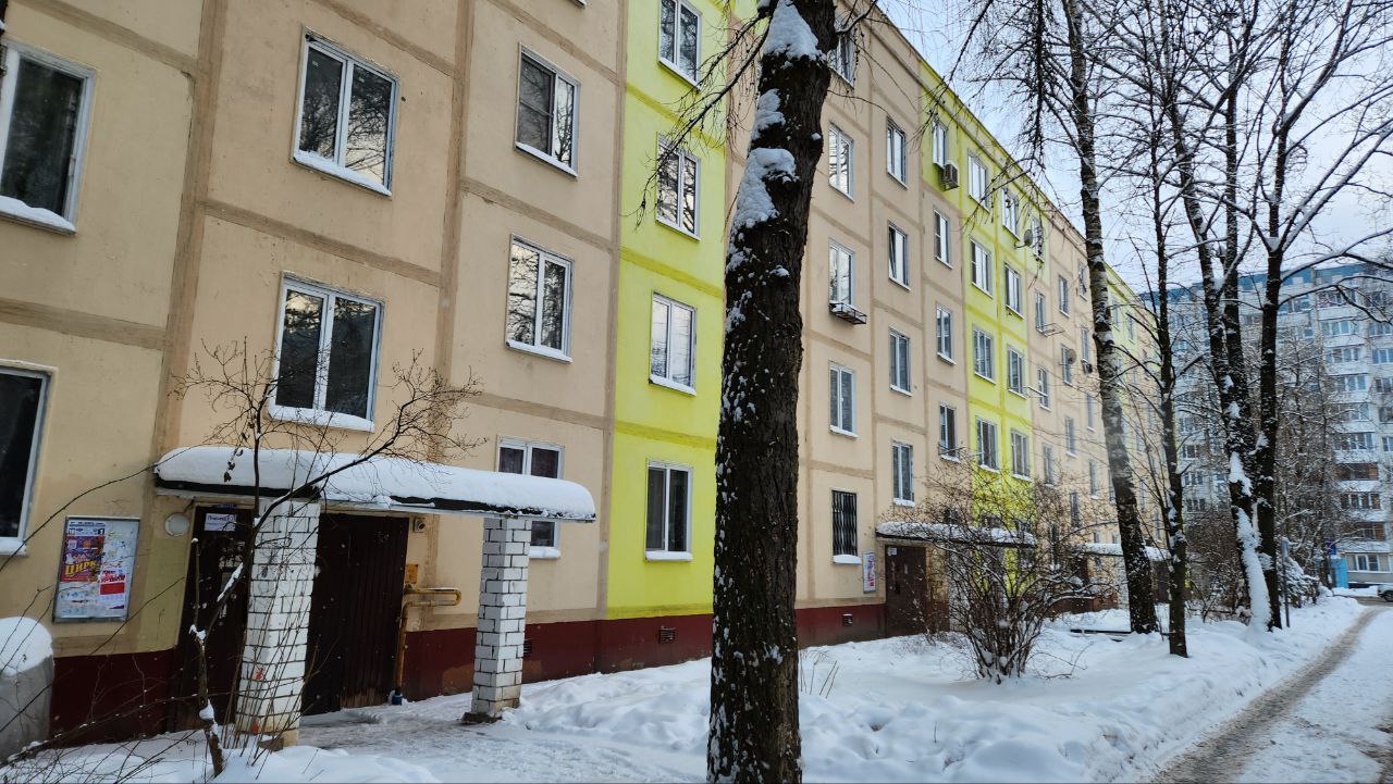 Солнечногорск, Красная улица, 37 / Улица Баранова, 13