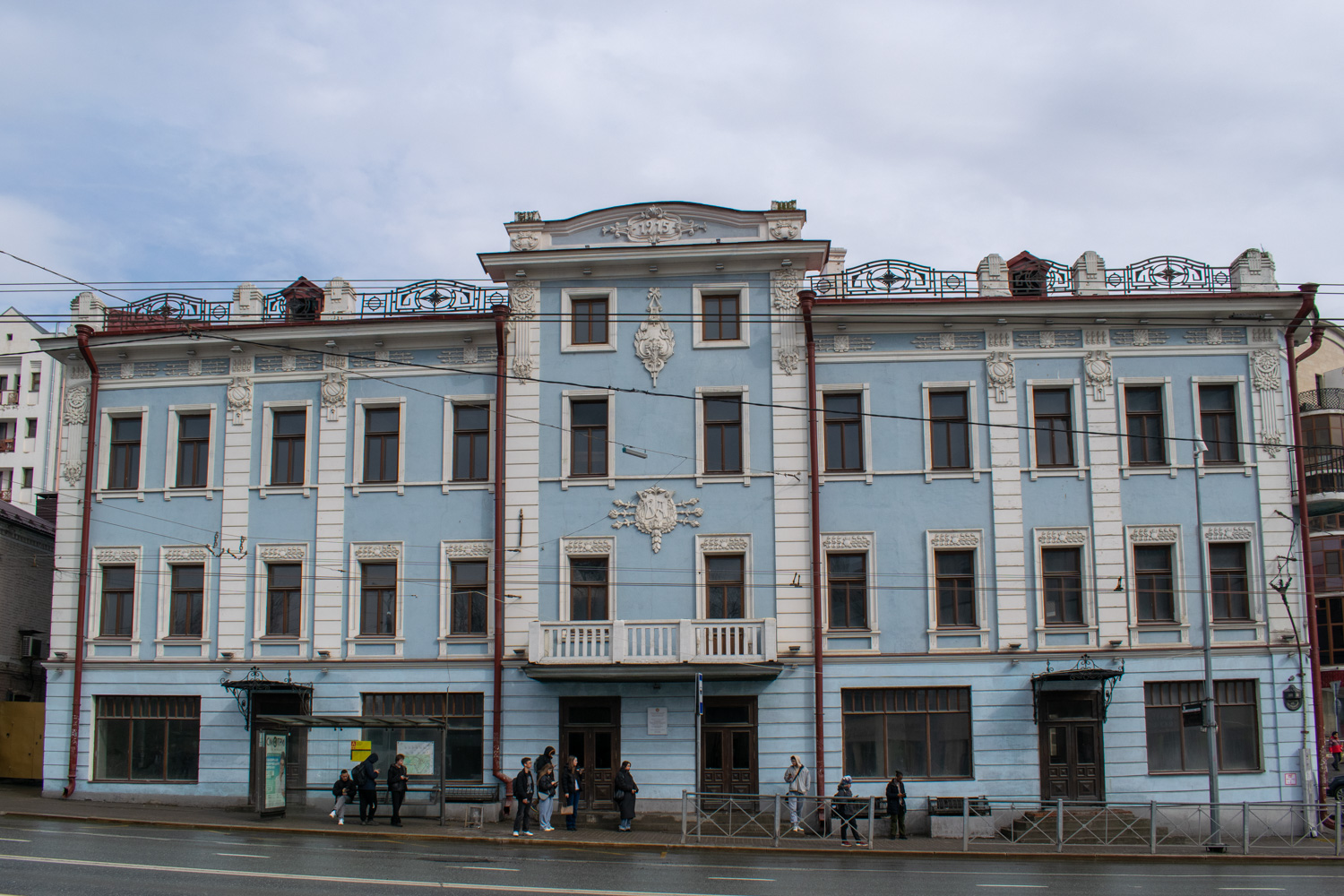 Казань, Улица Пушкина, 38 / Улица Галактионова, 1