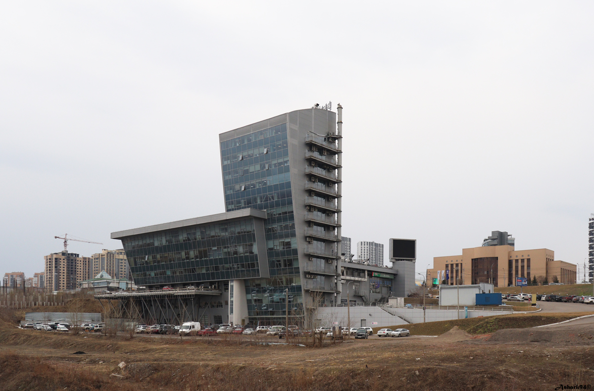 Красноярск, Улица Партизана Железняка, 35А; Улица Партизана Железняка, 44Г