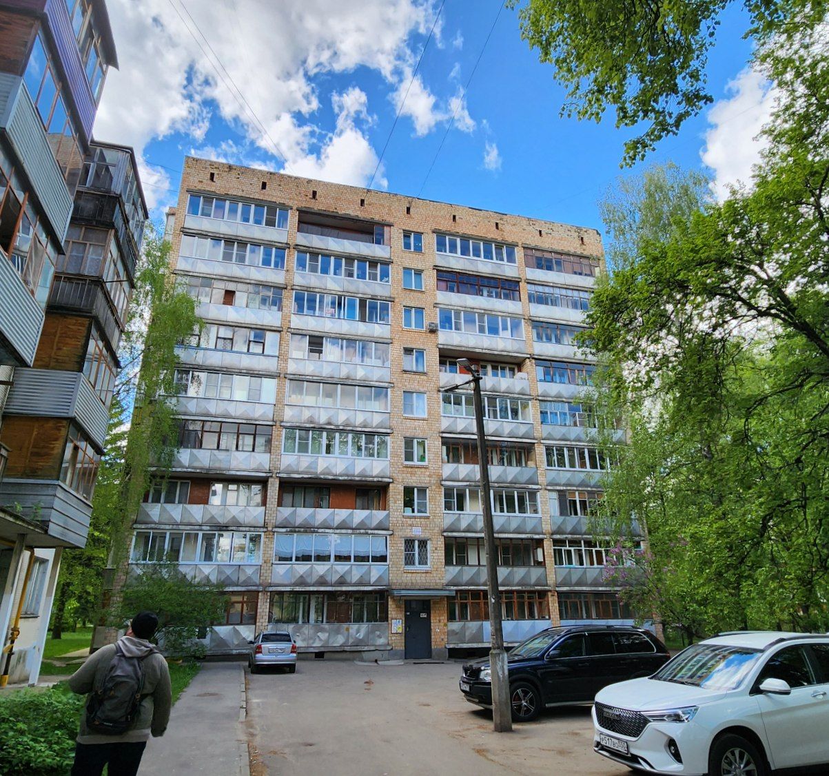 Пущино, Микрорайон В, 9