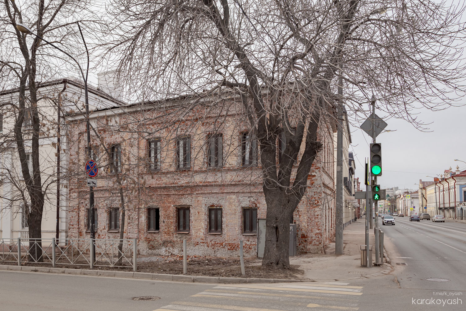 Казань, Улица Габдуллы Тукая, 94 / Улица Ахтямова, 18