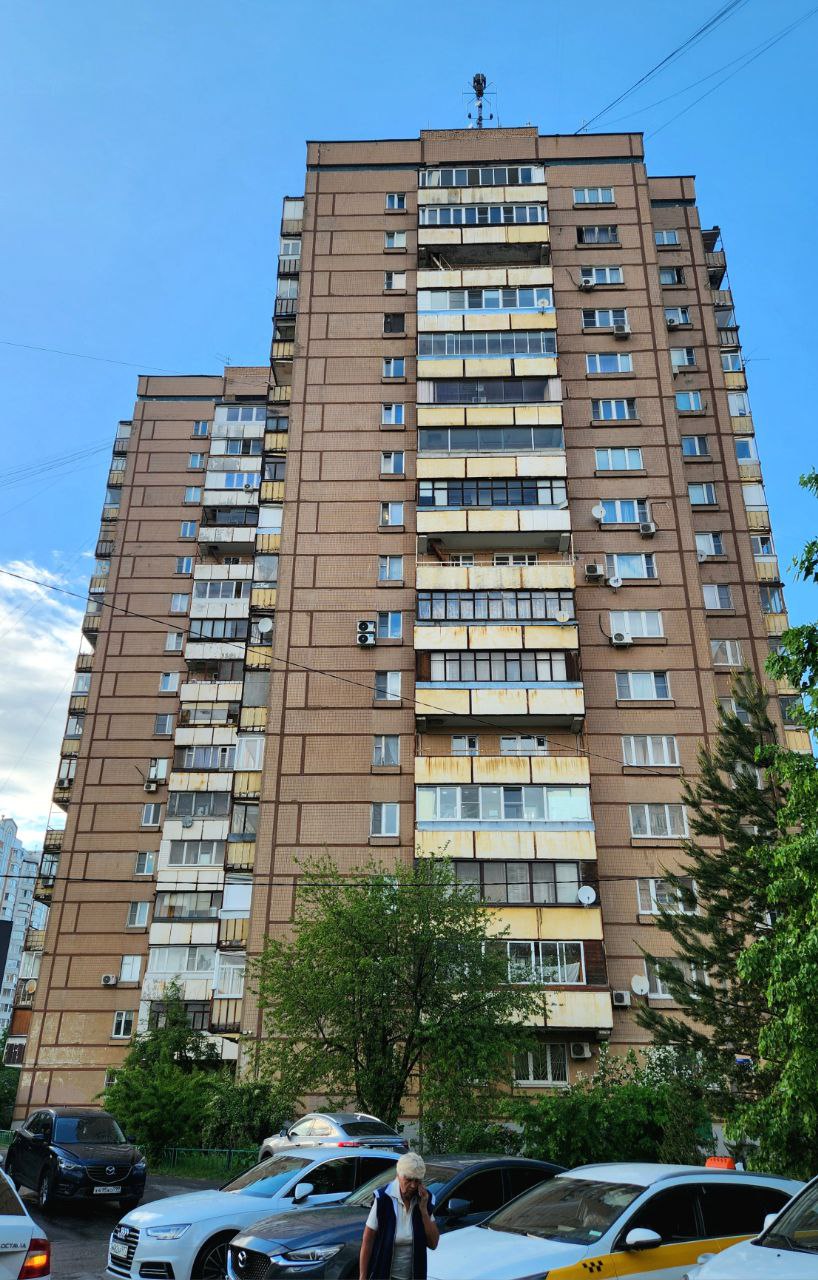 Красногорск, Улица 50 лет Октября, 7А