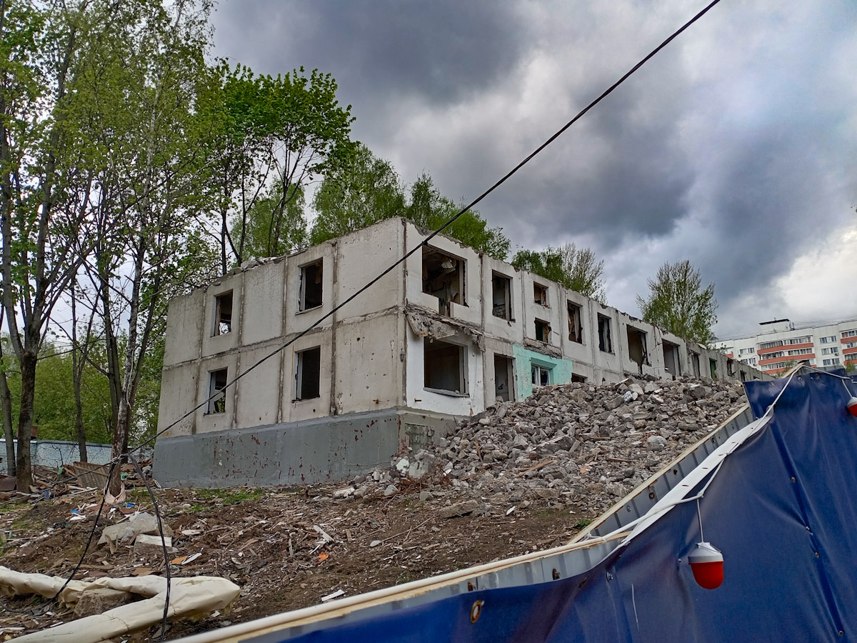 Москва, Улица Введенского, 19 корп. 1