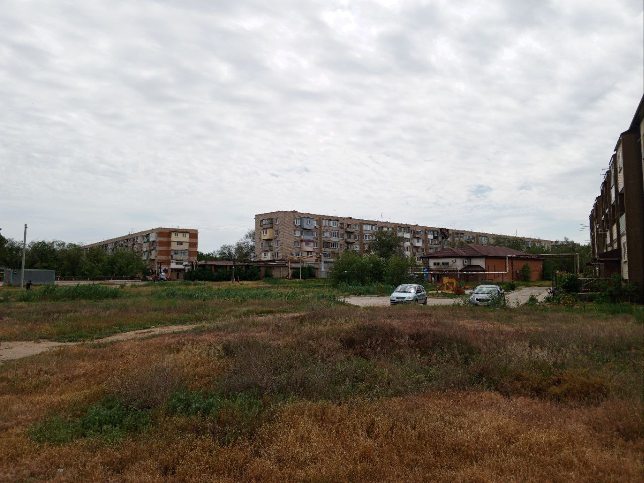 Красные Баррикады, Улица Мира, 1; Улица Мира, 3