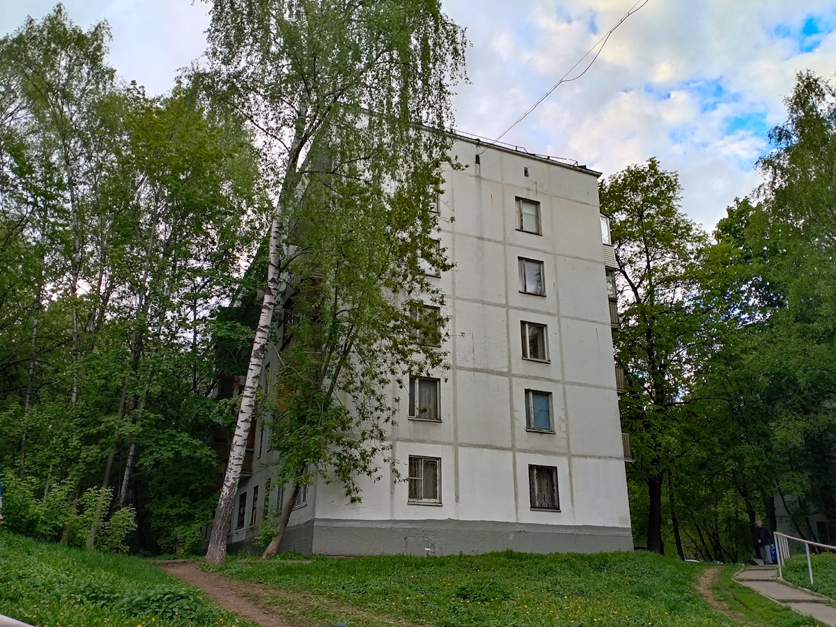 Москва, Улица Введенского, 17 корп. 2