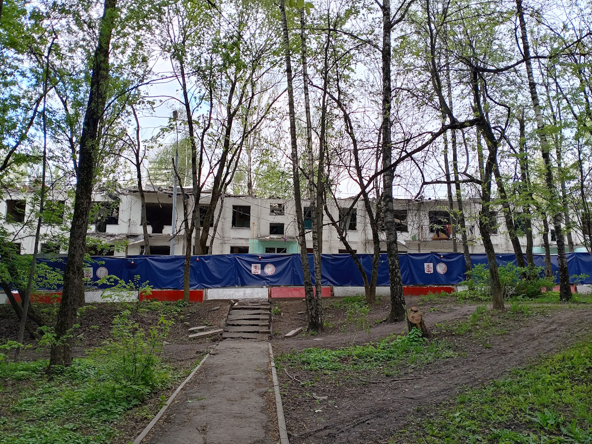 Москва, Улица Введенского, 19 корп. 1