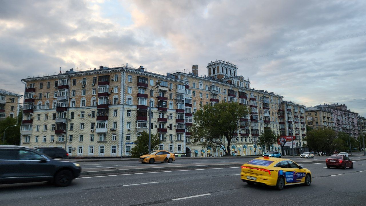 Moskva, Улица Алабяна, 12 корп. 1; Улица Алабяна, 12 корп. 2; Улица Алабяна, 12 корп. 3