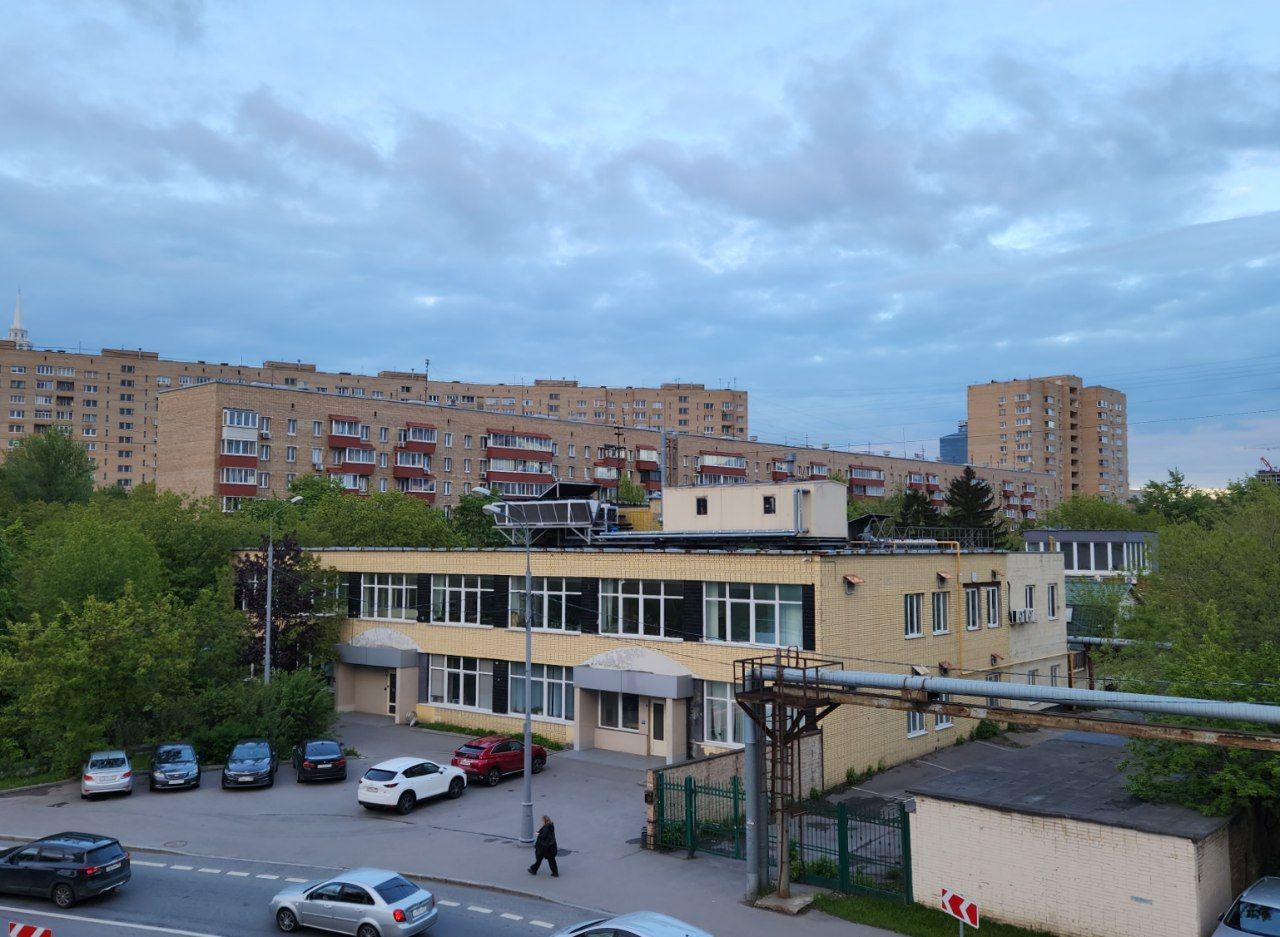 Москва, Улица Алабяна, 25 / Улица Зорге, 37; Улица Зорге, 36; Улица Зорге, 34