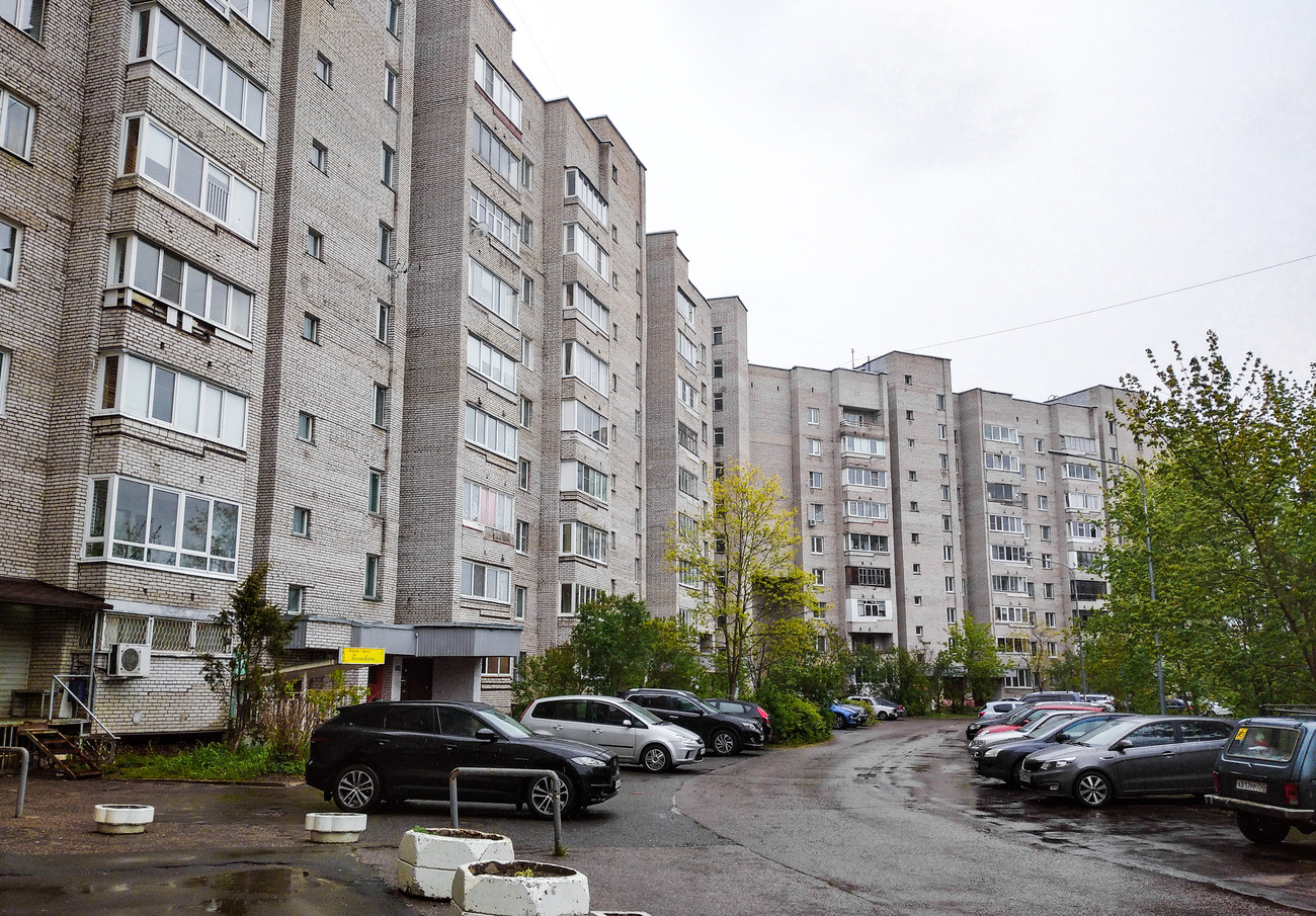 Черноголовка, Институтский проспект, 3