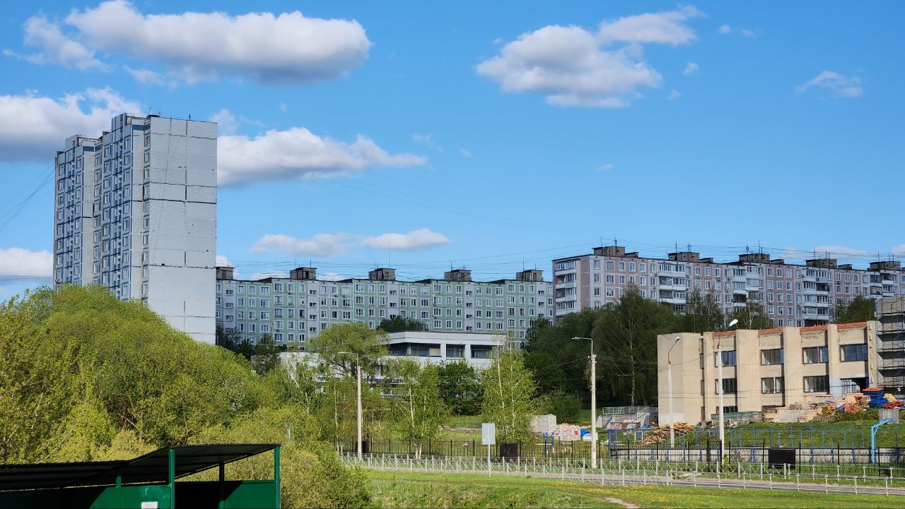 Серпухов, Весенняя улица, 2; Проезд Мишина, 20; Проезд Мишина, 18